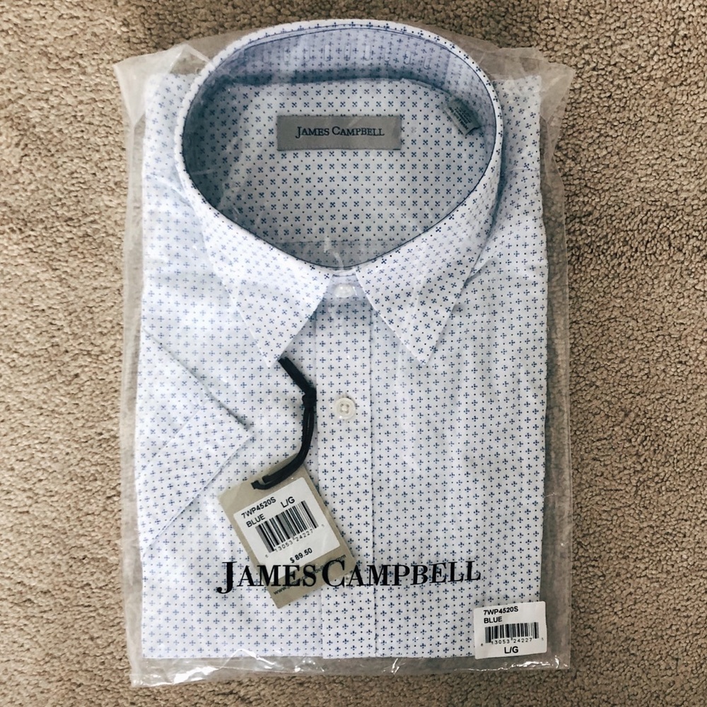 Short sleeve button down